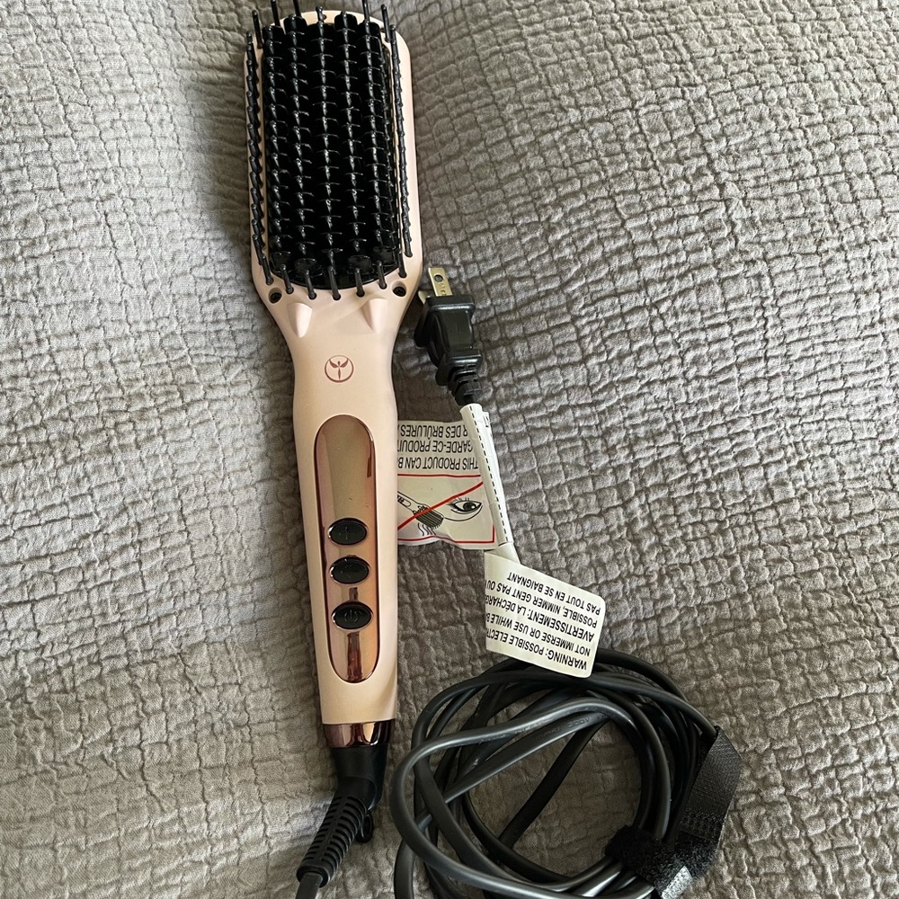 L’ange Le Vite Straightening Brush
